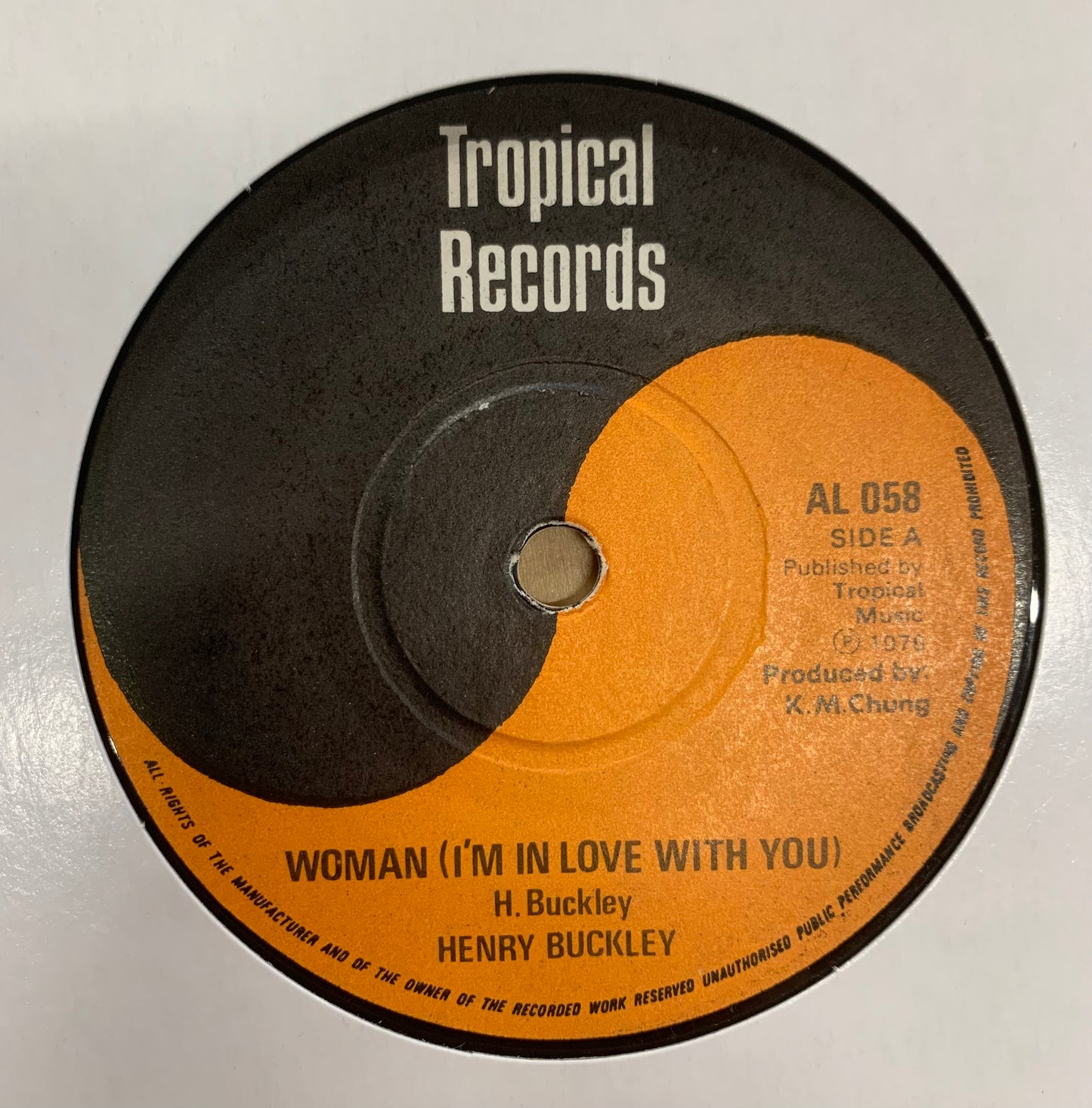【USED】Henry Buckley – Woman (I'm In Love With You) (7)