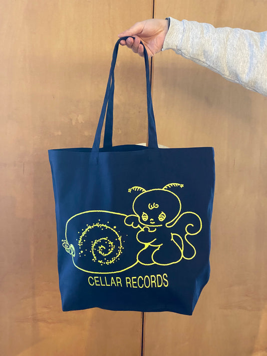 【受注販売, 発送2/28頃】【NEW!!!】CELLAR MOTH トートバッグ