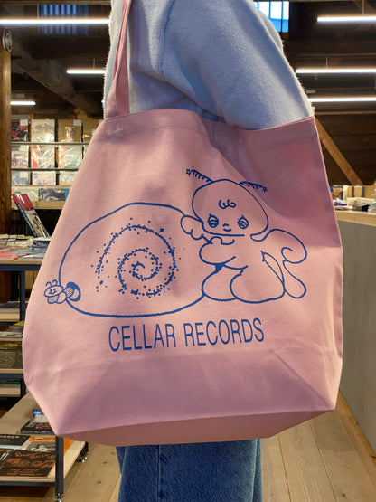 【受注販売,発送目安7月中旬-下旬頃】CELLAR MOTH トートバッグ